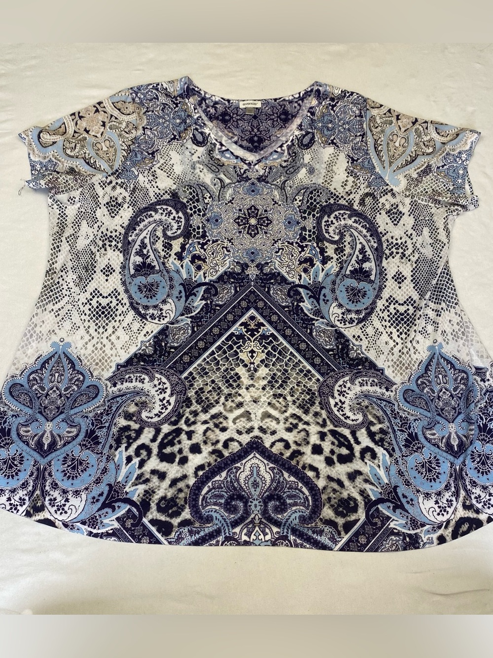 Avenue Blue Paisley & Geometric V-Neck Short Sleeve Top